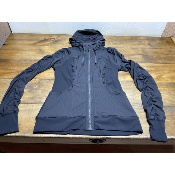 Lululemon Womens Dance Studio Jacket III Black Revisable Size 10 - Picture 1 of 13